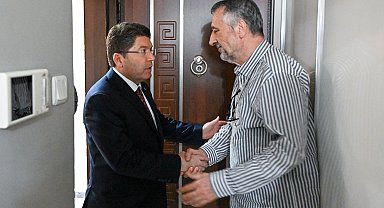 İstanbul- Adalet Bakanı Tunç'tan Atlas Çağlayan'ın ailesine ziyaret