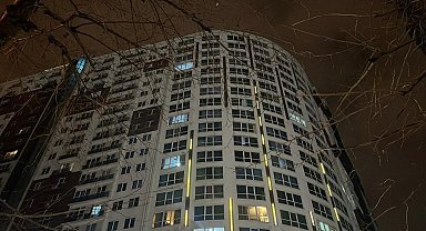 İstanbul - Esenyurt'ta sitede silahla vurulmuş halde 2 kişi ölü bulundu