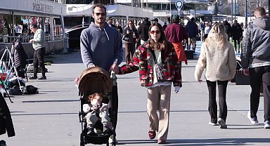 İstanbul - İstanbul'da güneşli havayı fırsat bilenler Bebek Sahili'ne akın etti