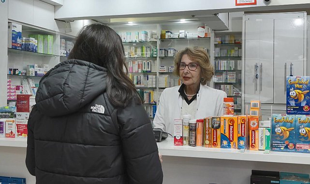 İstanbul - Prof. Dr. Kutlubay'dan östrojen kremi uyarısı: Kontrolsüz kullanımı kansere neden olabilir