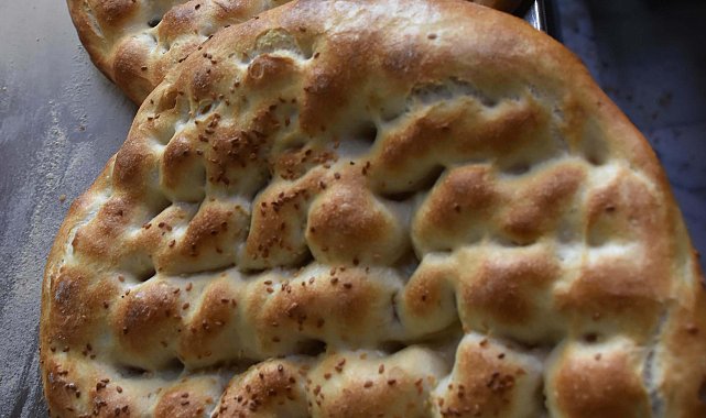 İzmir'de ramazan pidesinin fiyatı 30 TL