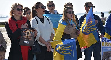 İzmir'de yaşayan Ukraynalılardan barış çağrısı