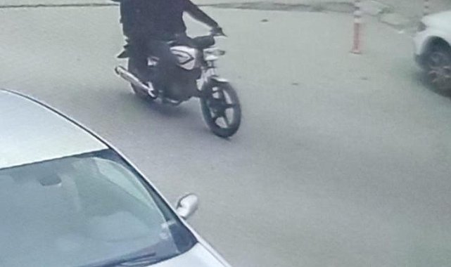 Kar maskeli şüpheliler, kuyumcu çalışanını darbedip 1 kiloya yakın altını alarak kaçtı