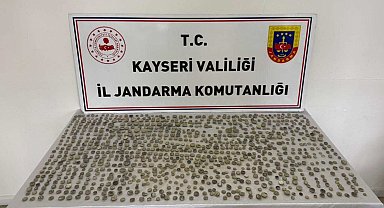 Kayseri'de Helenistik döneme ait 1291 adet sikke ele geçirildi