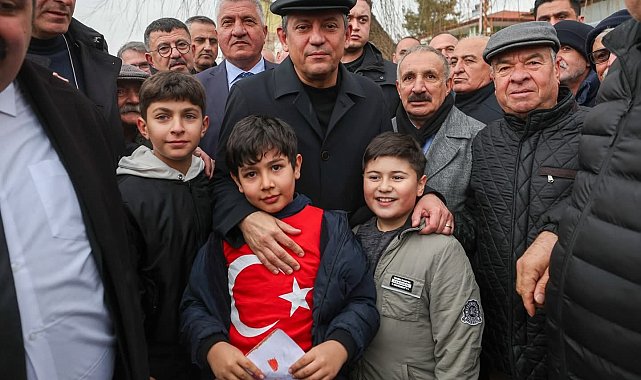 Özgür Özel: Deprem zamanı 21 yıllık bir iktidar vardı