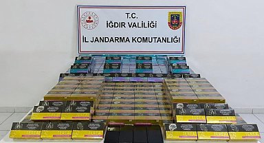 Piyasa değeri 4 milyon lira olan 3 bin elektronik sigara ve kaçak telefon ele geçirildi