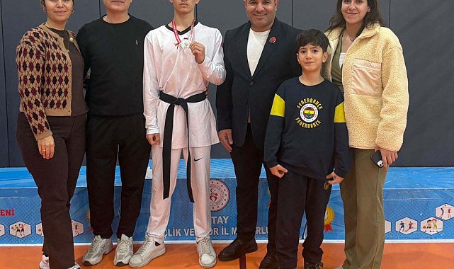 Tekvandoda Hatay 2'ncisi olan lise öğrencisi madalyasını 11 Mayıs şehitlerine armağan etti