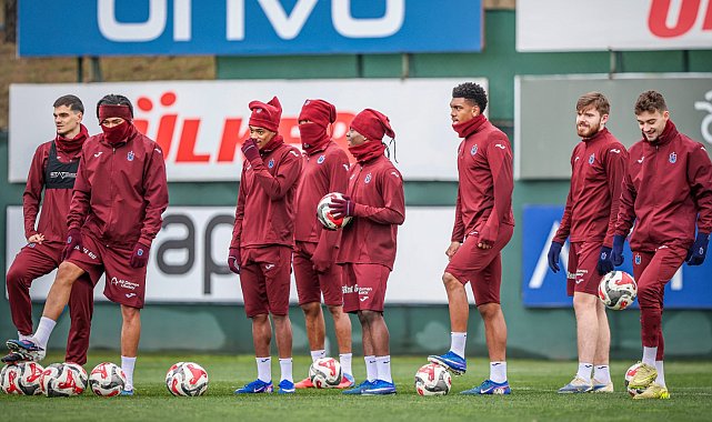 Trabzonspor'da Fenerbahçe maçı hazırlıkları sürüyor