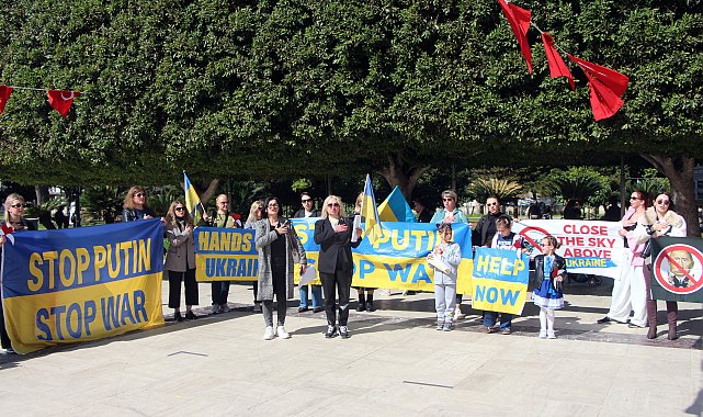 Ukraynalılar, savaşın 4'üncü yılında kaybettiklerini andı