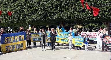 Ukraynalılar, savaşın 4'üncü yılında kaybettiklerini andı