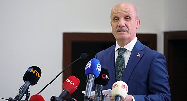YÖK Başkanı Özvar: Vakıf üniversitelerinde de kontenjanlar düşürülecek