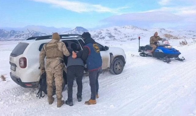 12 yıl 8 ay cezası bulunan firari hükümlü kar motoruyla takip sonucu yakalandı