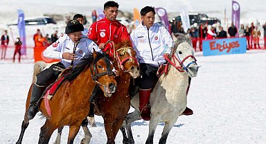 'Kökbörü Oyunları Erciyes 2026' Erciyes Kayak Merkezi'nde düzenlendi