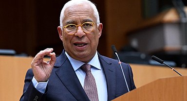 AB Konseyi Başkanı Costa, İran Cumhurbaşkanı Pezeşkiyan ile telefonda görüştü