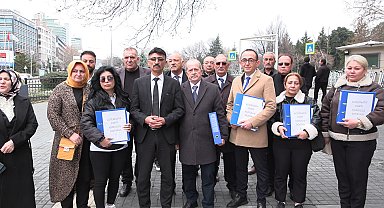 Alternatif Parti'nin kuruluş dilekçesi İçişleri Bakanlığı'na teslim edildi