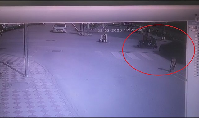 Amasya'da otomobilin çarptığı motosiklet sürücüsü yaralandı; kaza anı kamerada