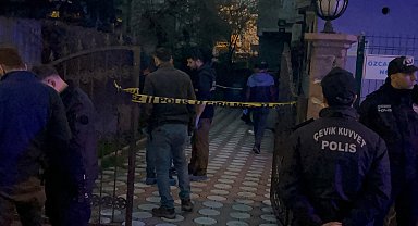 Ana-oğul apartman girişinde silahlı saldırıda öldürüldü