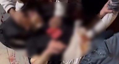 Ankara'da metro istasyonu çıkışında bıçaklı kavga: 2 yaralı