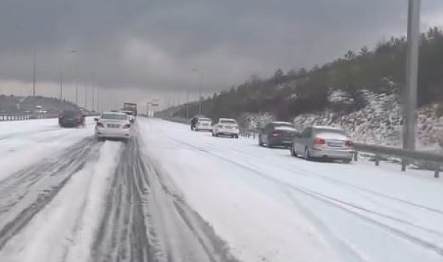 Ankara'da sağanak ve dolu yağışı etkili oldu