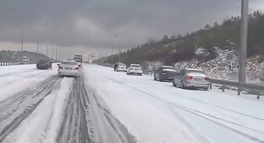 Ankara'da sağanak ve dolu yağışı etkili oldu