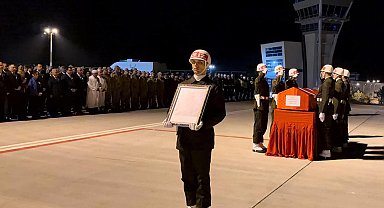 Askeri araç devrildi: 2 şehit, 3 yaralı