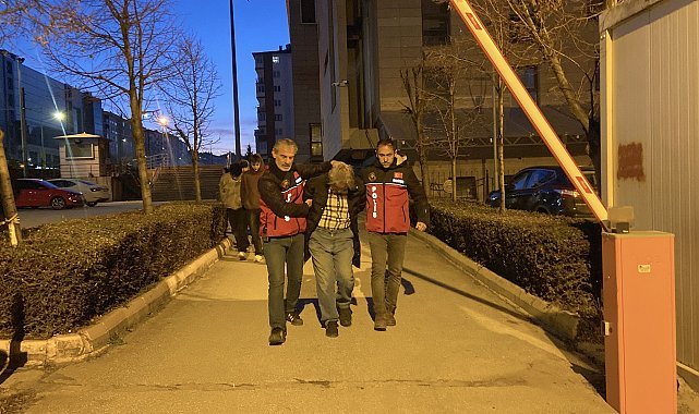 Atatürk'e hakaretten tutuklandı