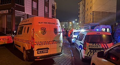 Baba ve ağabeyini tabancayla öldürüp babaannesini yaralayan şüpheli tutuklandı