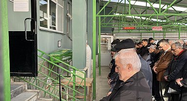 Babasının öldürüp hobi bahçesine gömdüğü Zehra, toprağa verildi