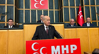 Bahçeli: ABD'nin İran'a saldırması bölgesel ve küresel dengeleri sakatlayacak mahiyette