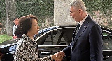 Bakan Bolat, Singapur Sürdürülebilirlik ve Çevre Bakanı Grace Fu ile görüştü