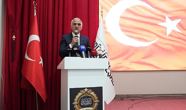 Bakan Ersoy: İstiklal Marşımız yön göstermektedir