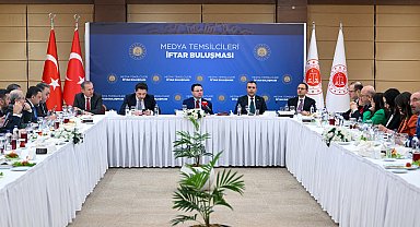 Bakan Gürlek, medya temsilcileri ile iftarda bir araya geldi