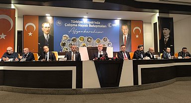 Bakan Işıkhan: Türkiye, coğrafyamızı huzura kavuşturacak her türlü diplomatik adımın yanında yer alacaktır