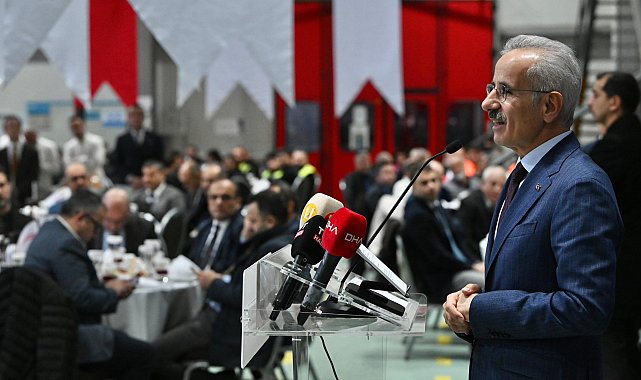 Bakan Uraloğlu: Bayramı tatili boyunca trenlerimizde 8 bin 898 kişilik ek kapasite oluşturduk