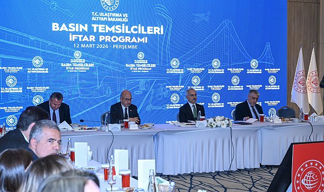 Bakan Uraloğlu: Türk sahipli 14 gemi Hürmüz'de bekliyor