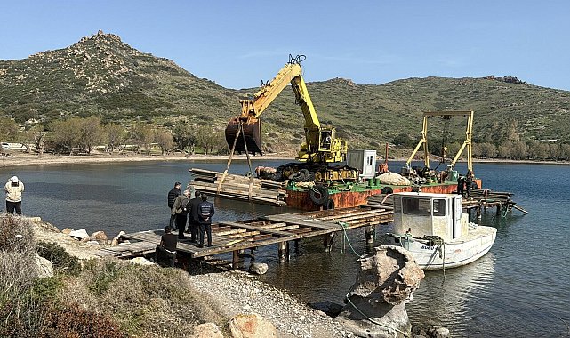 Bodrum'da kaçak iskeleler yıkıldı, karavanlar için tahliye başladı