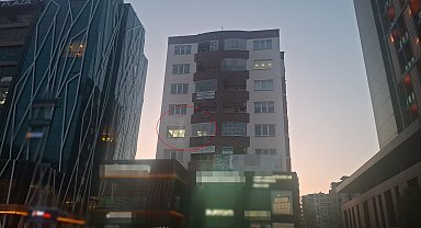 Bursa'da güzellik merkezinde 2 kişi başından vurulmuş halde bulundu: 1 ölü, 1 yaralı