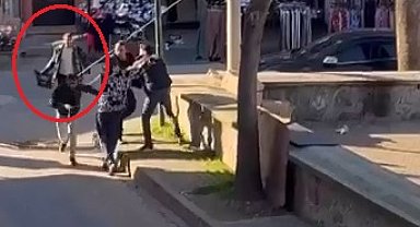 Bursa'da iki grup arasında çıkan duba ve tabureli kavga kamerada