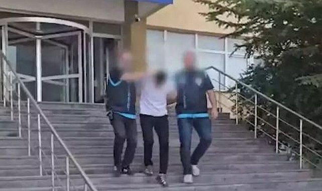 Camide komşusunu bıçaklayıp öldüren sanığa 16 yıl hapis