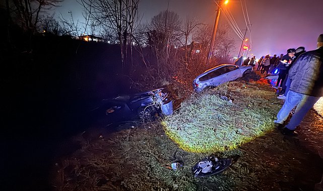 Çarpışan otomobiller kanala devrildi: 6 yaralı