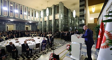Cumhurbaşkanı Erdoğan: Çatışma yerine müzakerenin, savaş yerine barışın tarafındayız