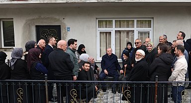 Cumhurbaşkanı Erdoğan, komşularıyla bayramlaştı