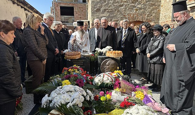 Edirne'de Sveti Georgi Kilisesi papazı Çıkırık, ölümünün 3'üncü yılında ayinle anıldı