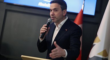 Enerji ve Tabii Kaynaklar Bakanı Bayraktar, Kanada'da