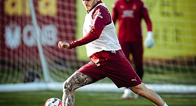 Galatasaray'da Trabzonspor maçı hazırlıkları sürüyor