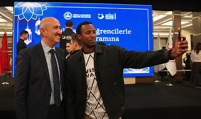 Göç İdaresi Başkanlığı uluslararası öğrencilerle iftar yemeğinde bir araya geldi