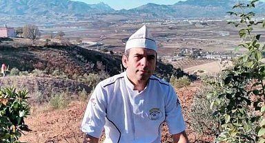 Halı sahada oynarken göğsüne top isabet edince kalbi durdu, hastanede kurtarılamadı