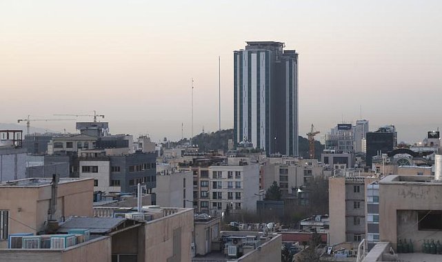 İran: Saldırılarda 170 öğretmen ve öğrenci hayatını kaybetti