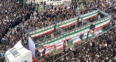 İran'da saldırılarda hayatını kaybedenlerin sayısı 867'ye yükseldi