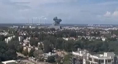 İran'dan fırlatılan füzeler, İsrail'deki Rabin Elektrik Santrali çevresine isabet etti